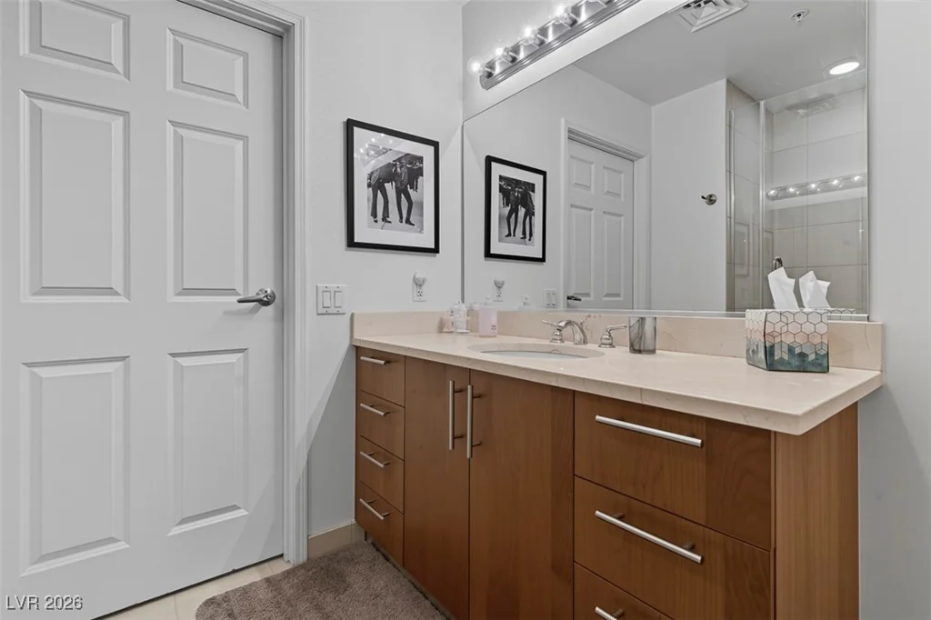 200 Sahara, Las Vegas, NV 89102