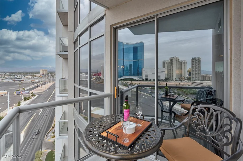200 Sahara, Las Vegas, NV 89102