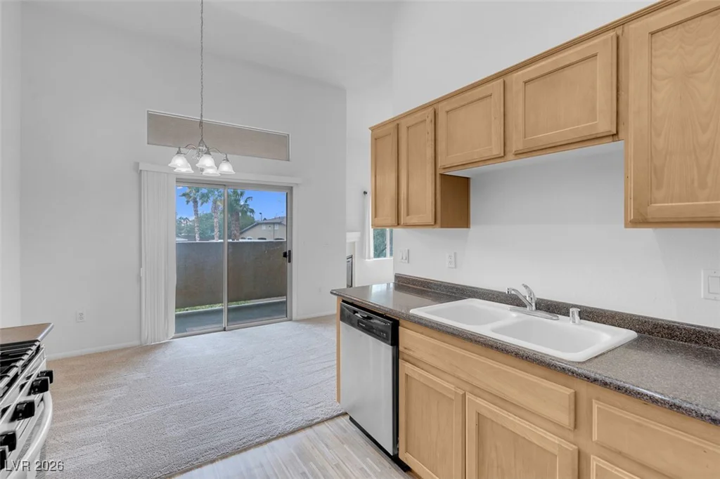 8805 Jeffreys, Las Vegas, NV 89123