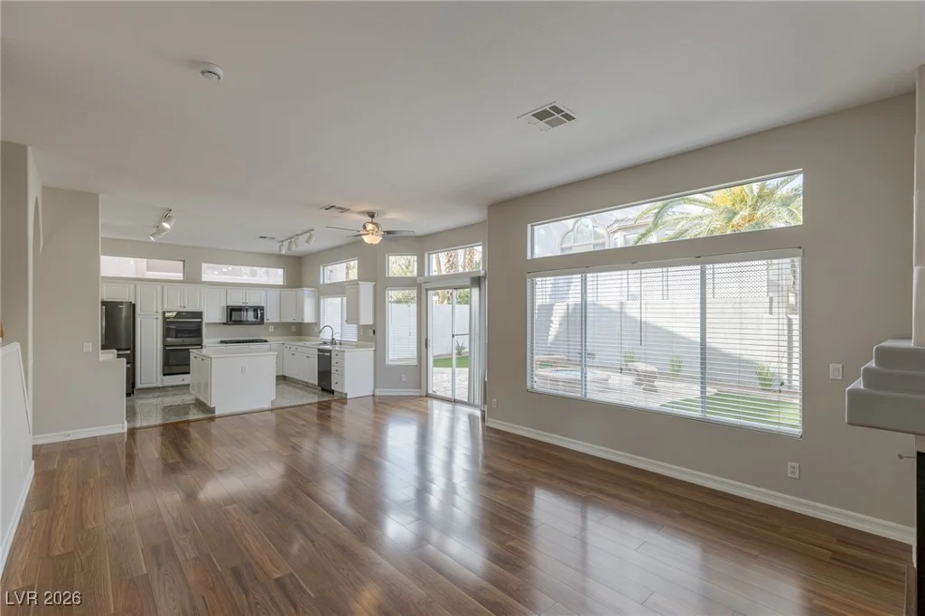 2084 Eaglepath, Henderson, NV 89074