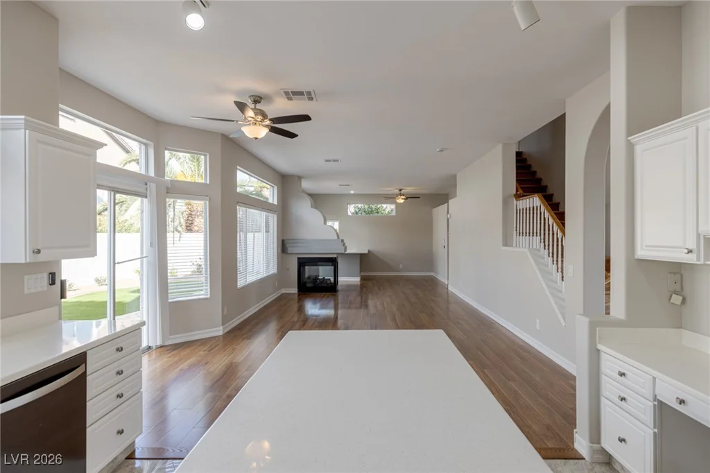 2084 Eaglepath, Henderson, NV 89074