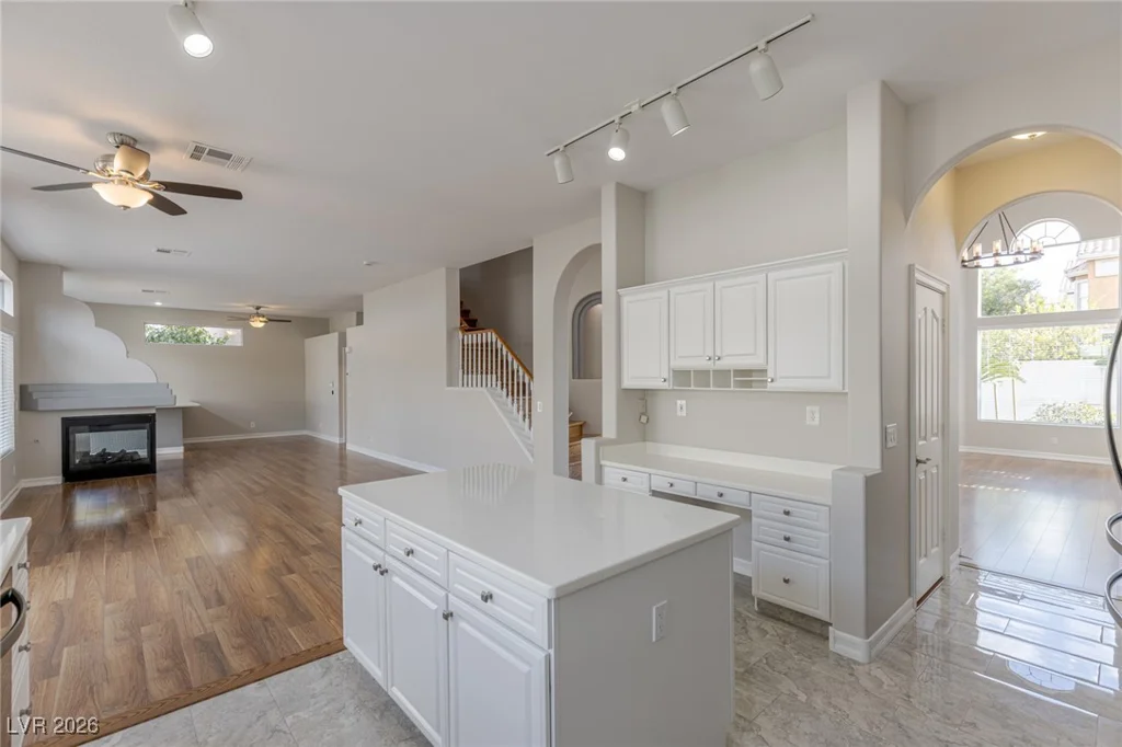 2084 Eaglepath, Henderson, NV 89074