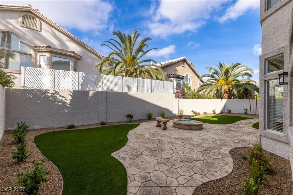 2084 Eaglepath, Henderson, NV 89074