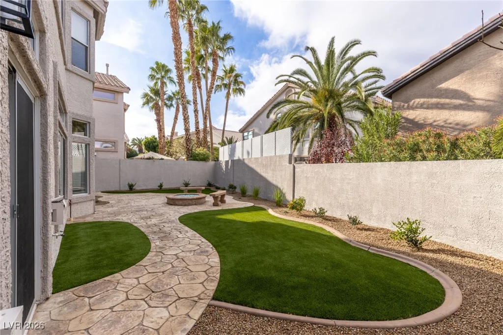 2084 Eaglepath, Henderson, NV 89074