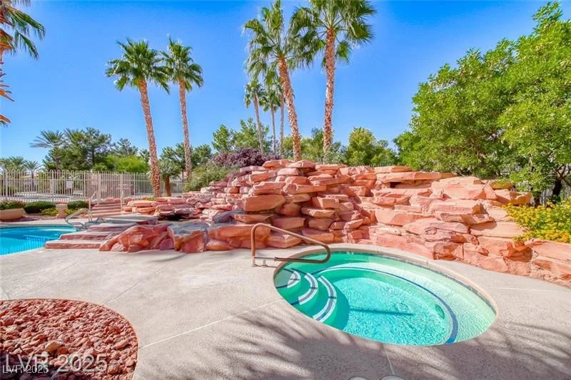 2084 Eaglepath, Henderson, NV 89074