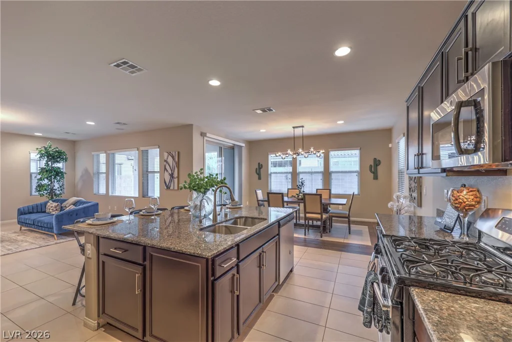 3213 Molinos, Las Vegas, NV 89141