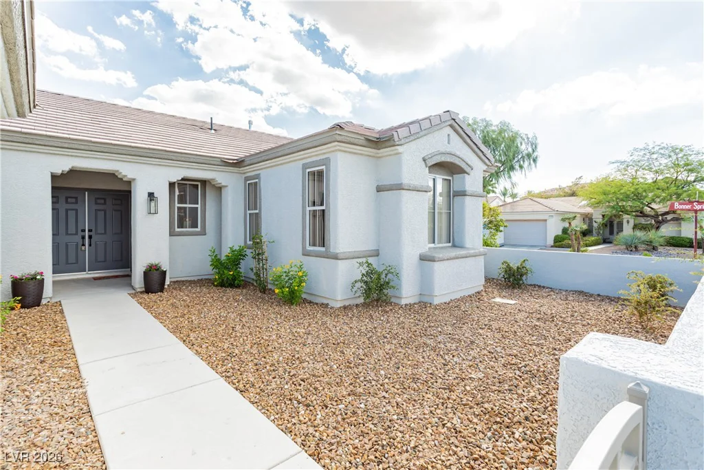 2589 Evansville, Henderson, NV 89052