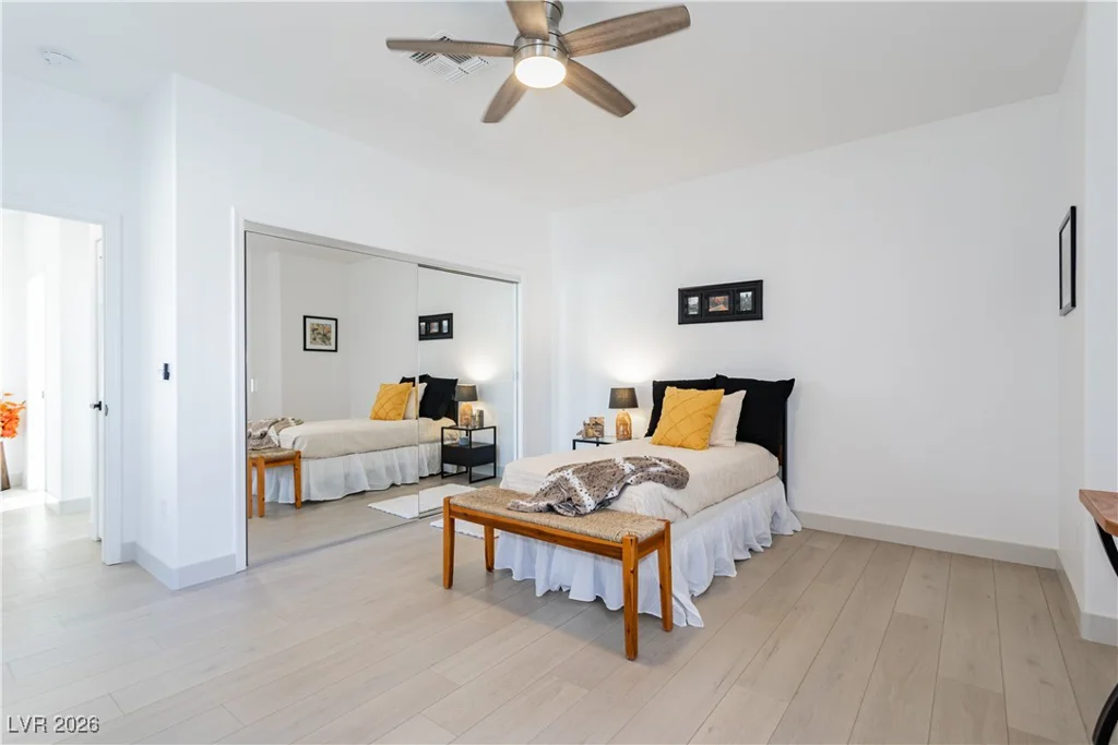2589 Evansville, Henderson, NV 89052