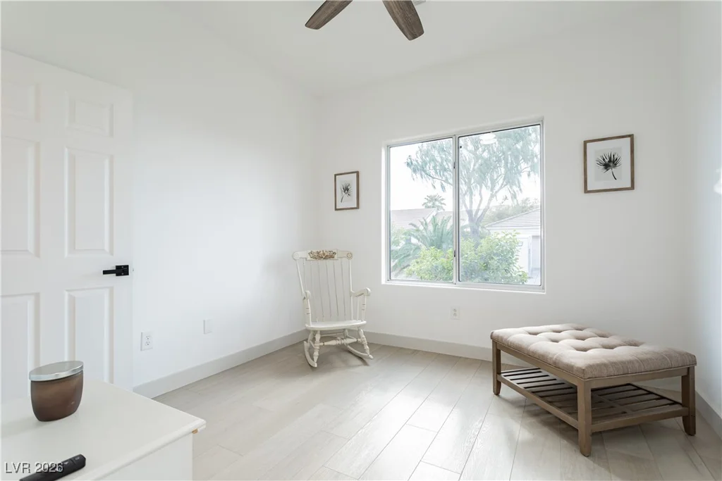 2589 Evansville, Henderson, NV 89052