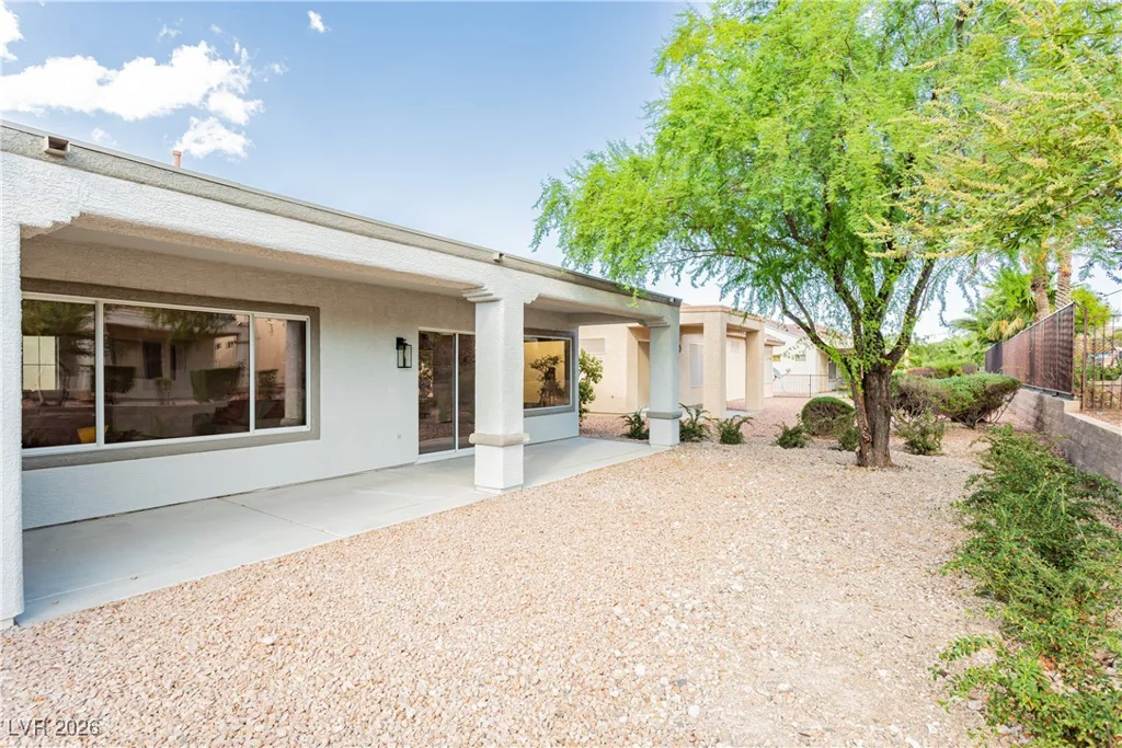 2589 Evansville, Henderson, NV 89052