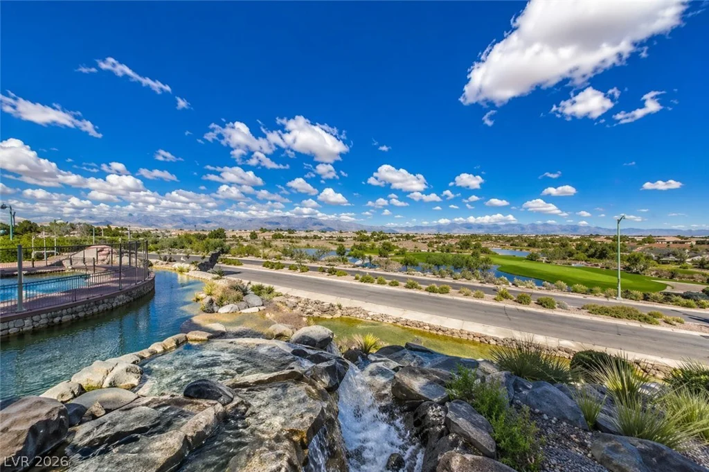 2589 Evansville, Henderson, NV 89052