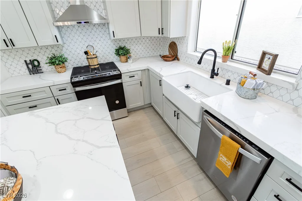 2589 Evansville, Henderson, NV 89052