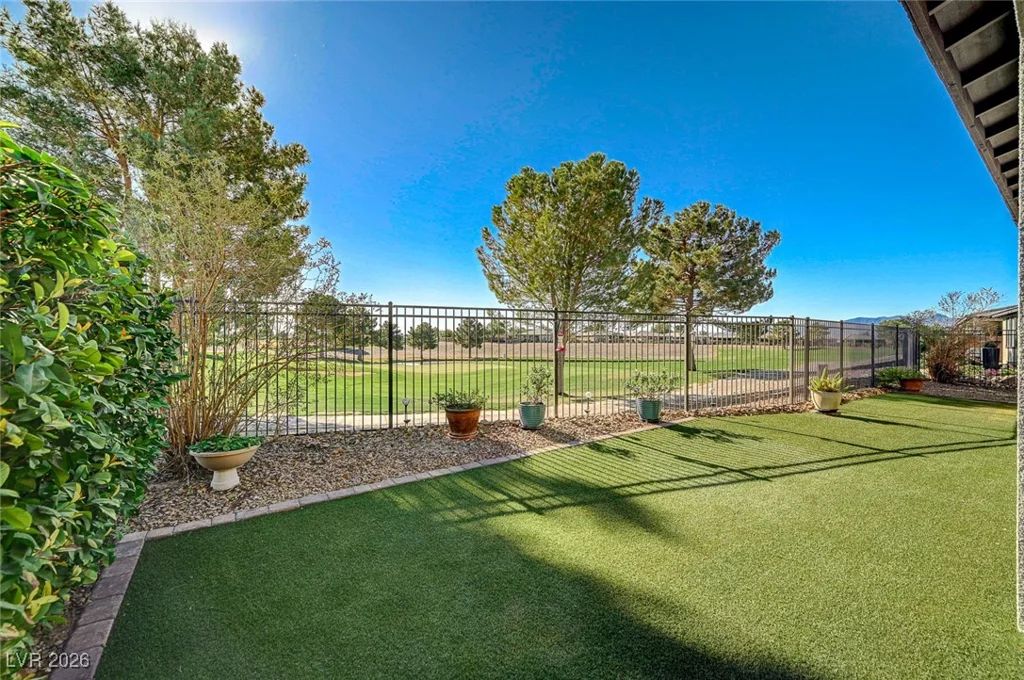 4829 Beacon Ridge, Pahrump, NV 89061