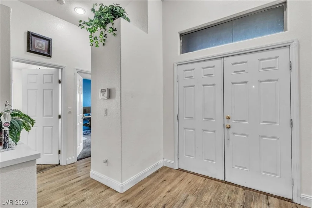 909 Nevada Blaze, North Las Vegas, NV 89081
