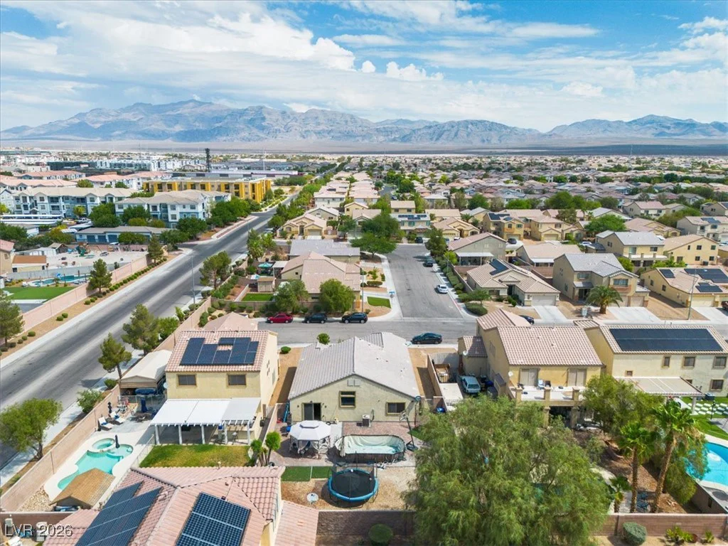 909 Nevada Blaze, North Las Vegas, NV 89081