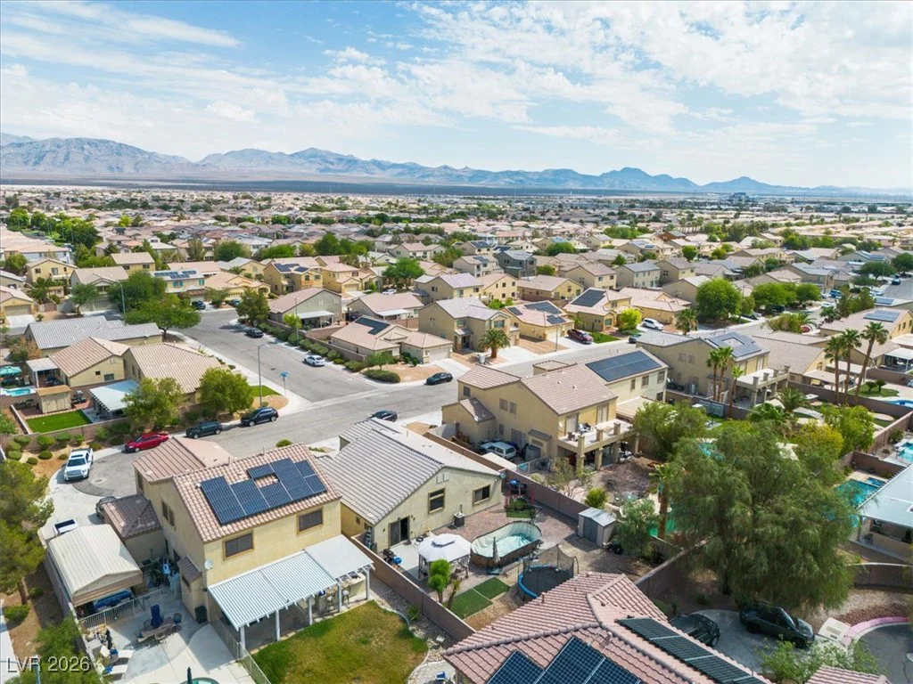 909 Nevada Blaze, North Las Vegas, NV 89081