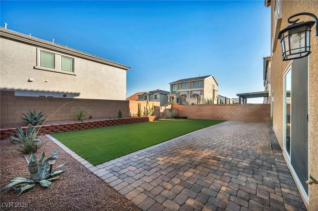 6346 Rock Stream, Las Vegas, NV 89141