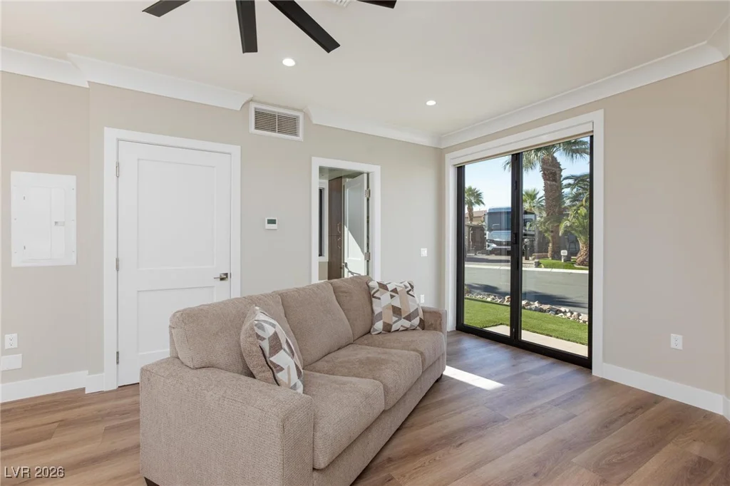 8175 Arville, Las Vegas, NV 89139