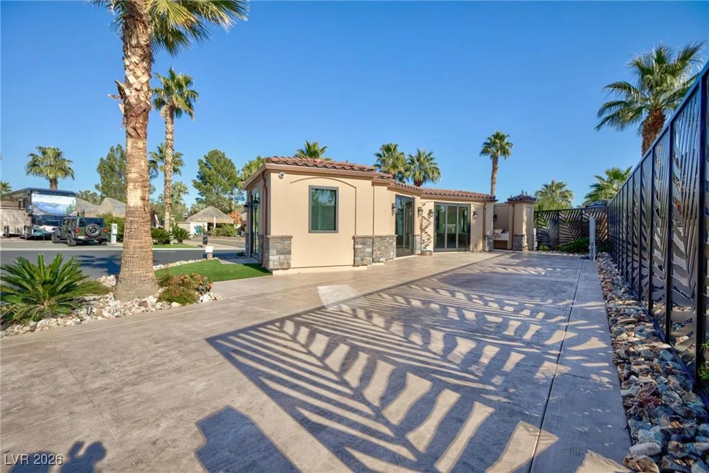 8175 Arville, Las Vegas, NV 89139