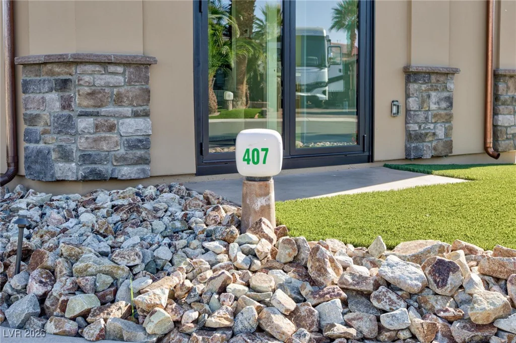 8175 Arville, Las Vegas, NV 89139