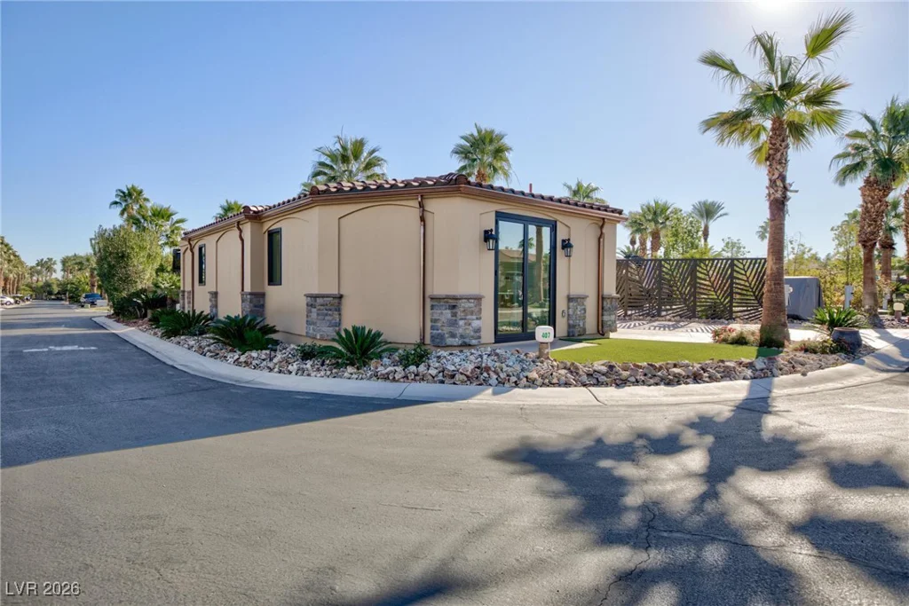 8175 Arville, Las Vegas, NV 89139