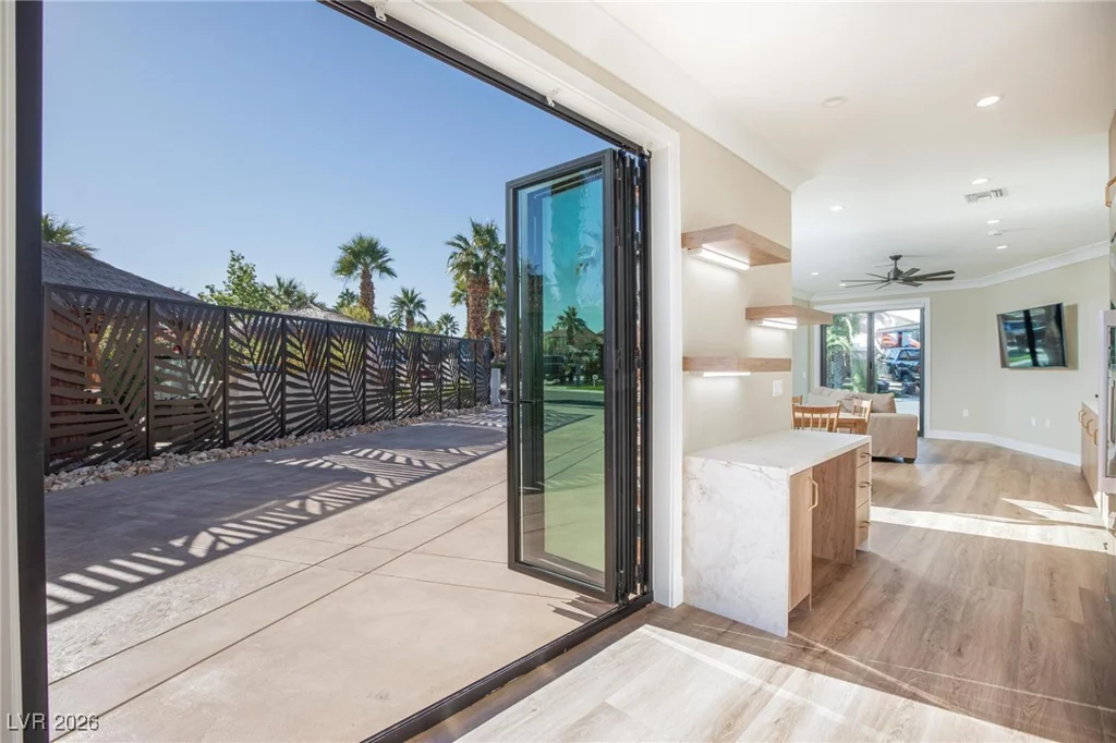 8175 Arville, Las Vegas, NV 89139