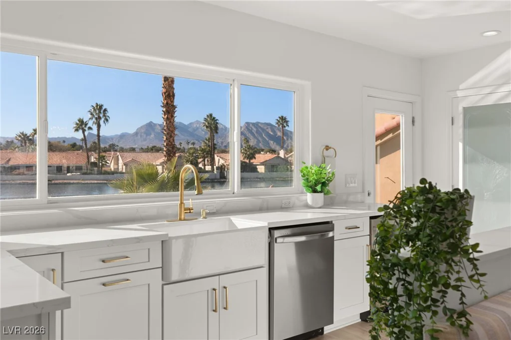 2493 Sun Reef, Las Vegas, NV 89128