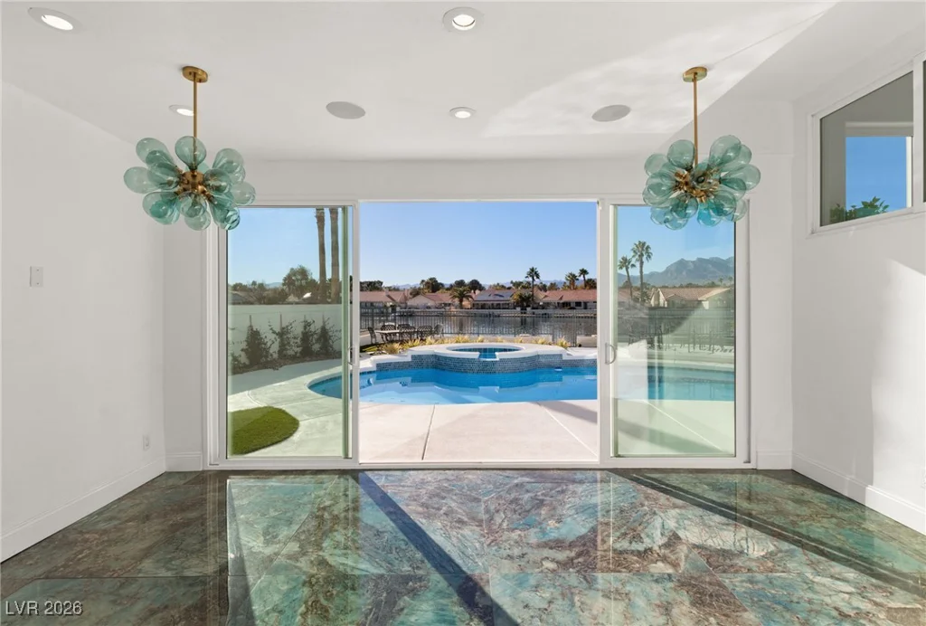 2493 Sun Reef, Las Vegas, NV 89128