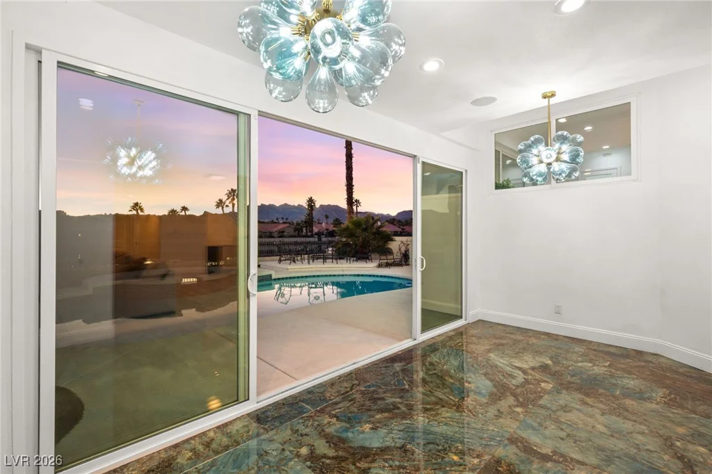 2493 Sun Reef, Las Vegas, NV 89128