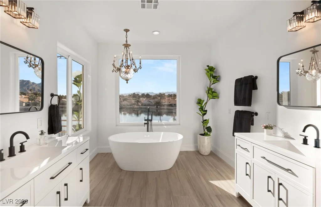 2493 Sun Reef, Las Vegas, NV 89128