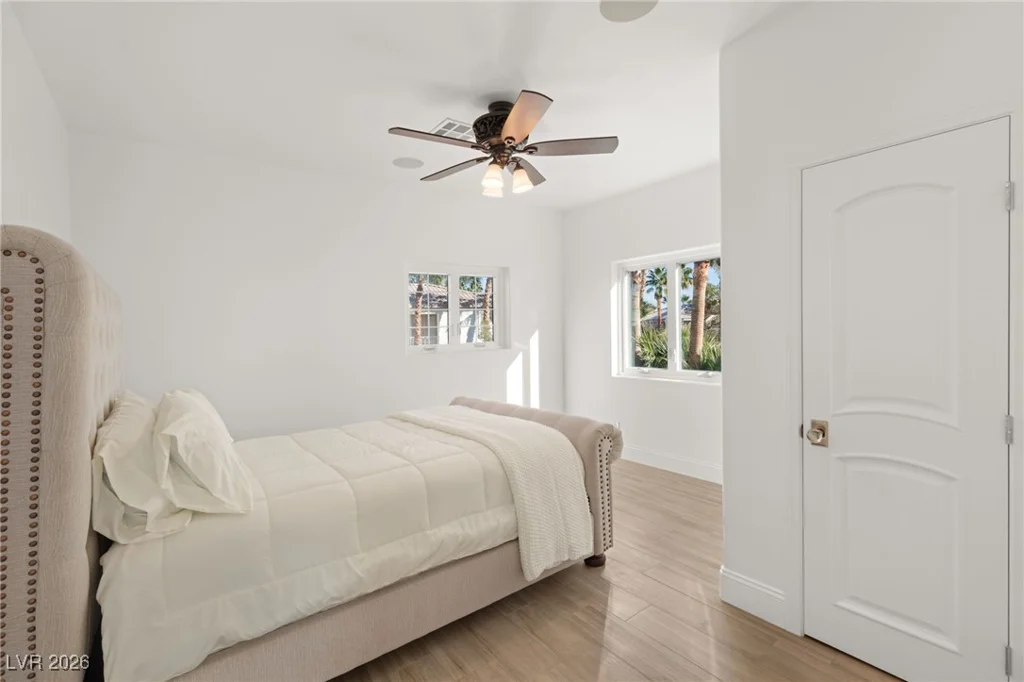 2493 Sun Reef, Las Vegas, NV 89128