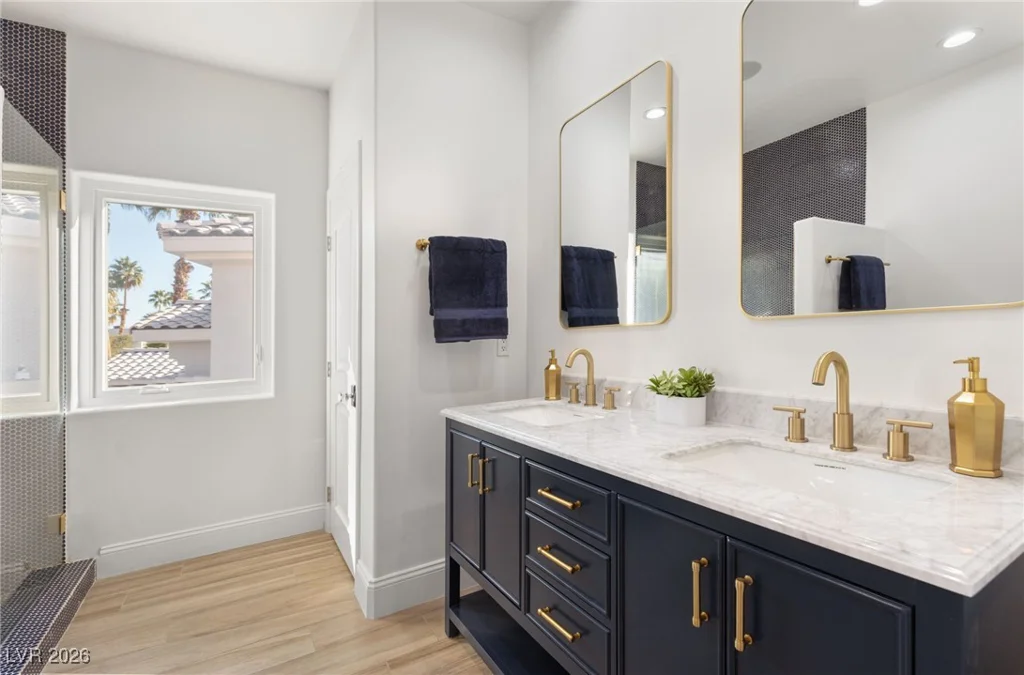 2493 Sun Reef, Las Vegas, NV 89128