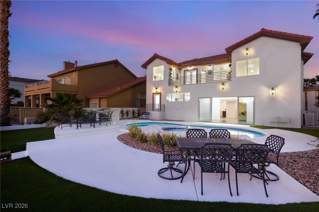 2493 Sun Reef, Las Vegas, NV 89128