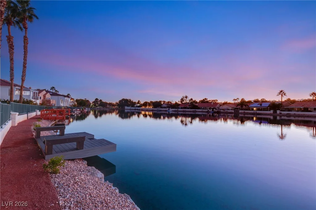 2493 Sun Reef, Las Vegas, NV 89128