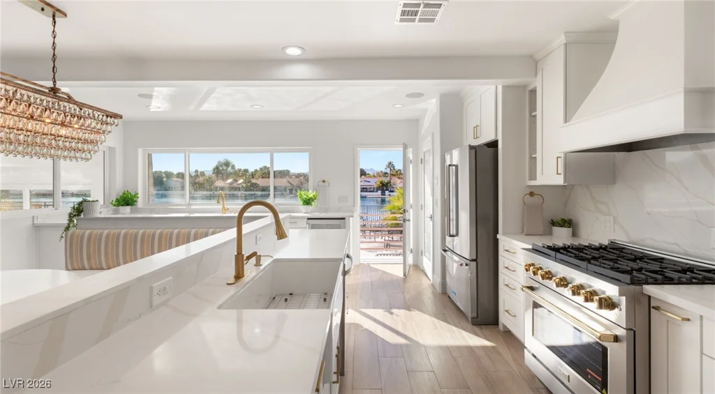 2493 Sun Reef, Las Vegas, NV 89128