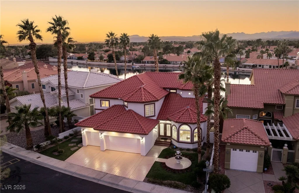 2493 Sun Reef, Las Vegas, NV 89128