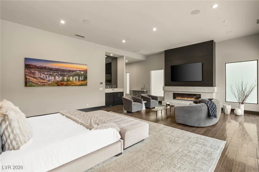 584 Saint Croix, Henderson, NV 89012