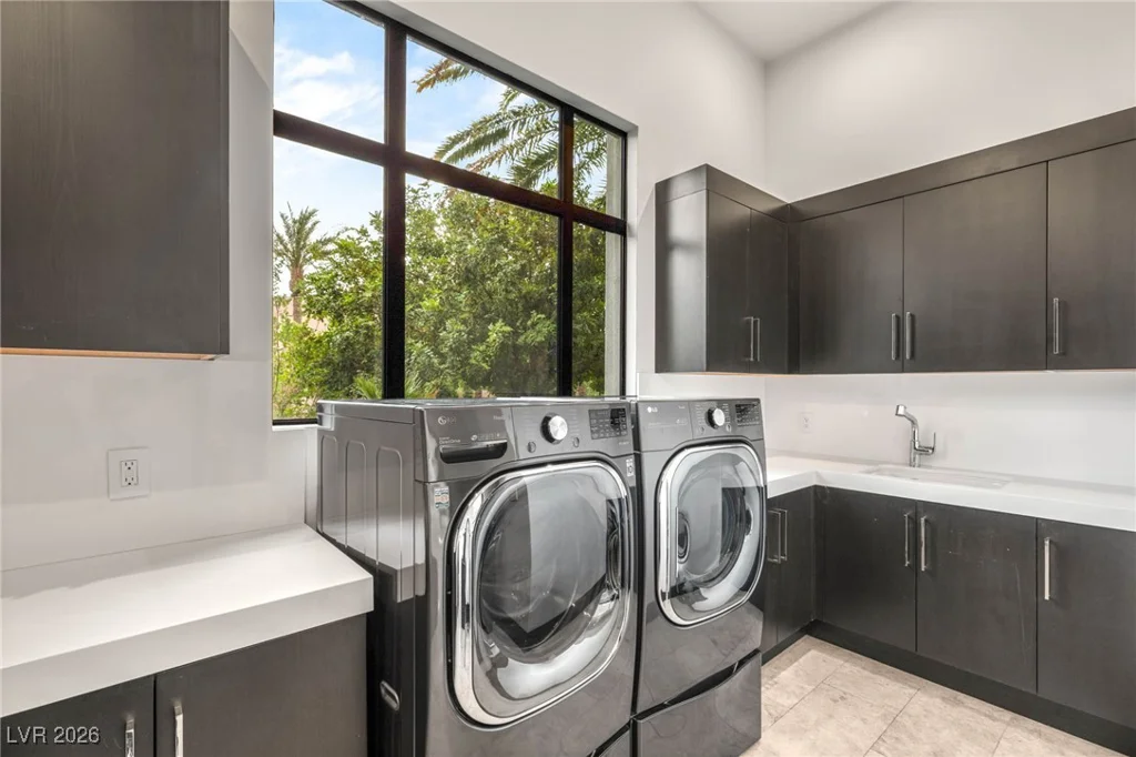 584 Saint Croix, Henderson, NV 89012