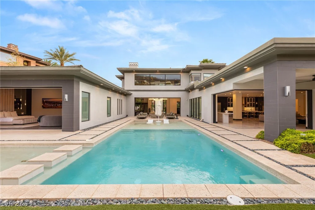 584 Saint Croix, Henderson, NV 89012
