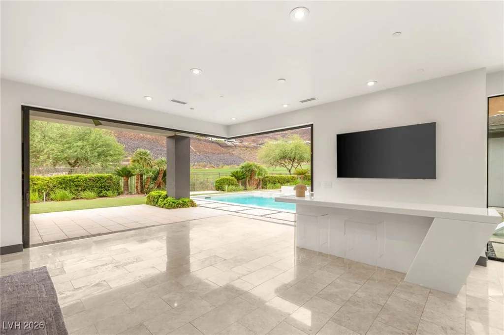 584 Saint Croix, Henderson, NV 89012