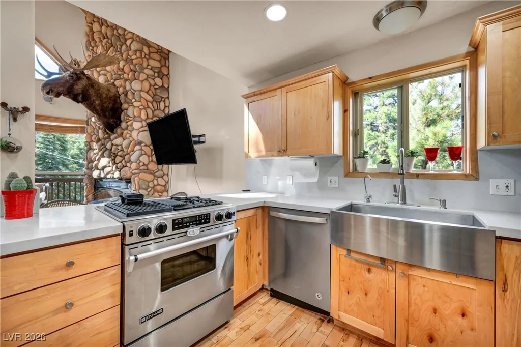 4137 Matterhorn, Mount Charleston, NV 89124