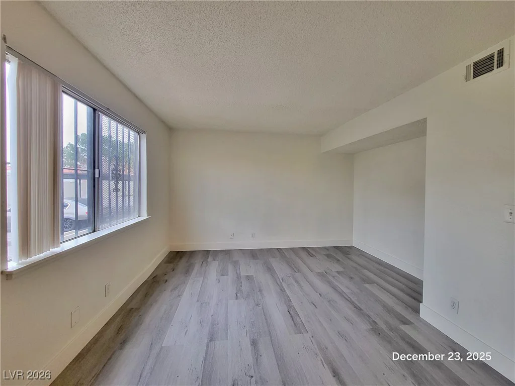 4264 Tara, Las Vegas, NV 89102
