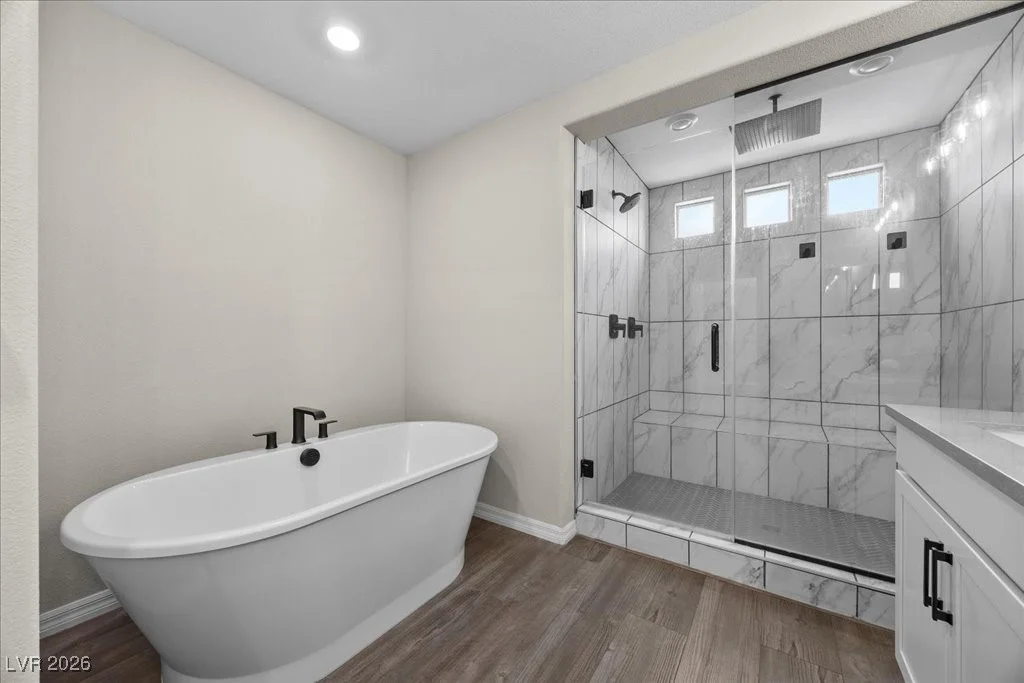 7077 Sunland Hills, Las Vegas, NV 89113