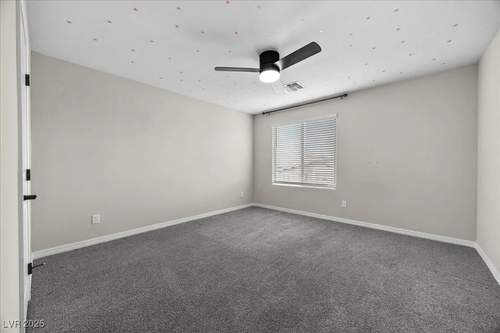 7077 Sunland Hills, Las Vegas, NV 89113
