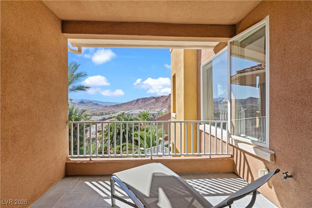 18 Cerchio Alto, Henderson, NV 89011