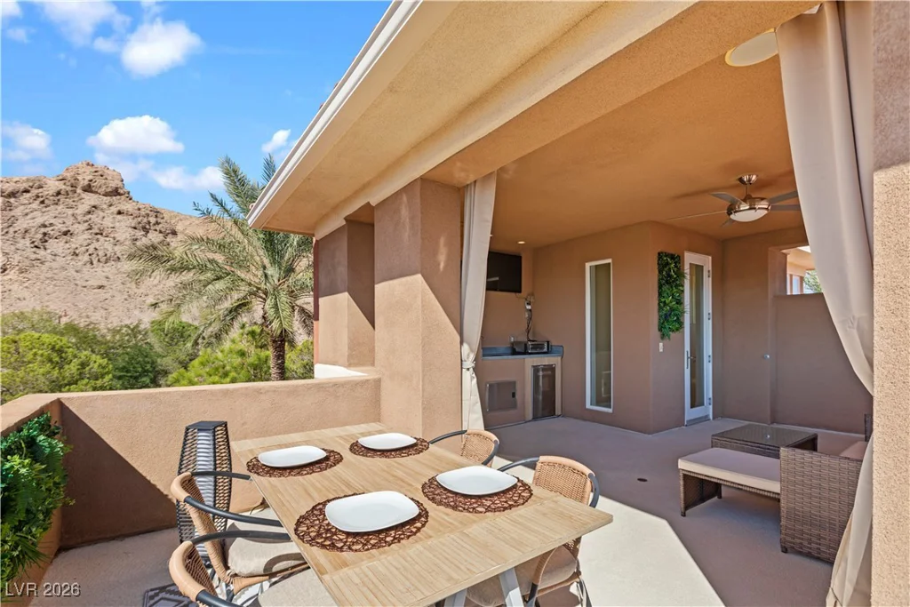 18 Cerchio Alto, Henderson, NV 89011