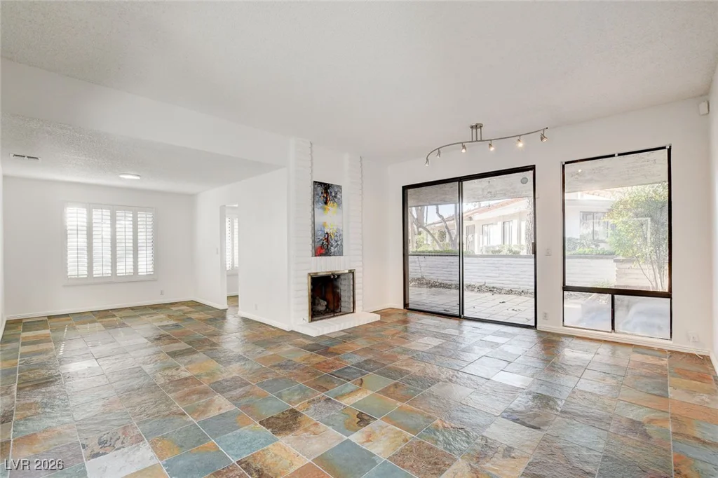 3427 Manzano, Las Vegas, NV 89121