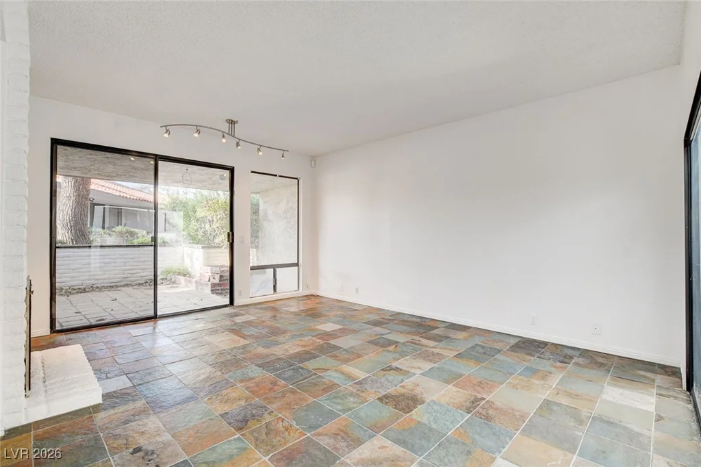 3427 Manzano, Las Vegas, NV 89121