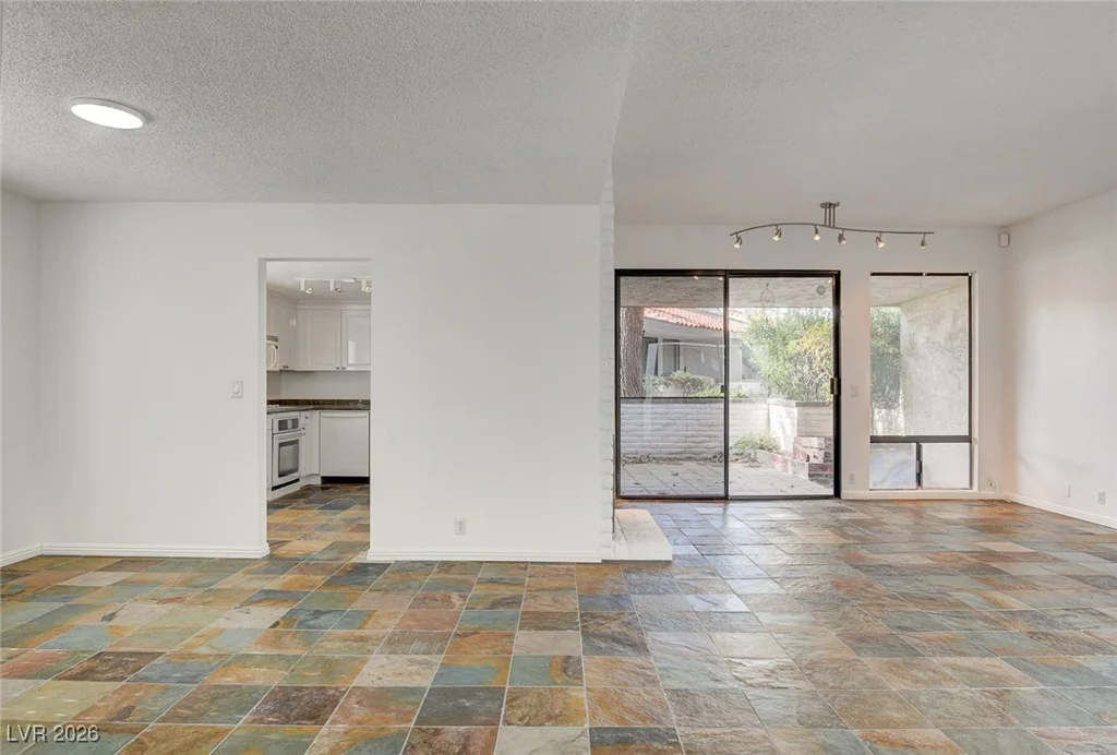 3427 Manzano, Las Vegas, NV 89121