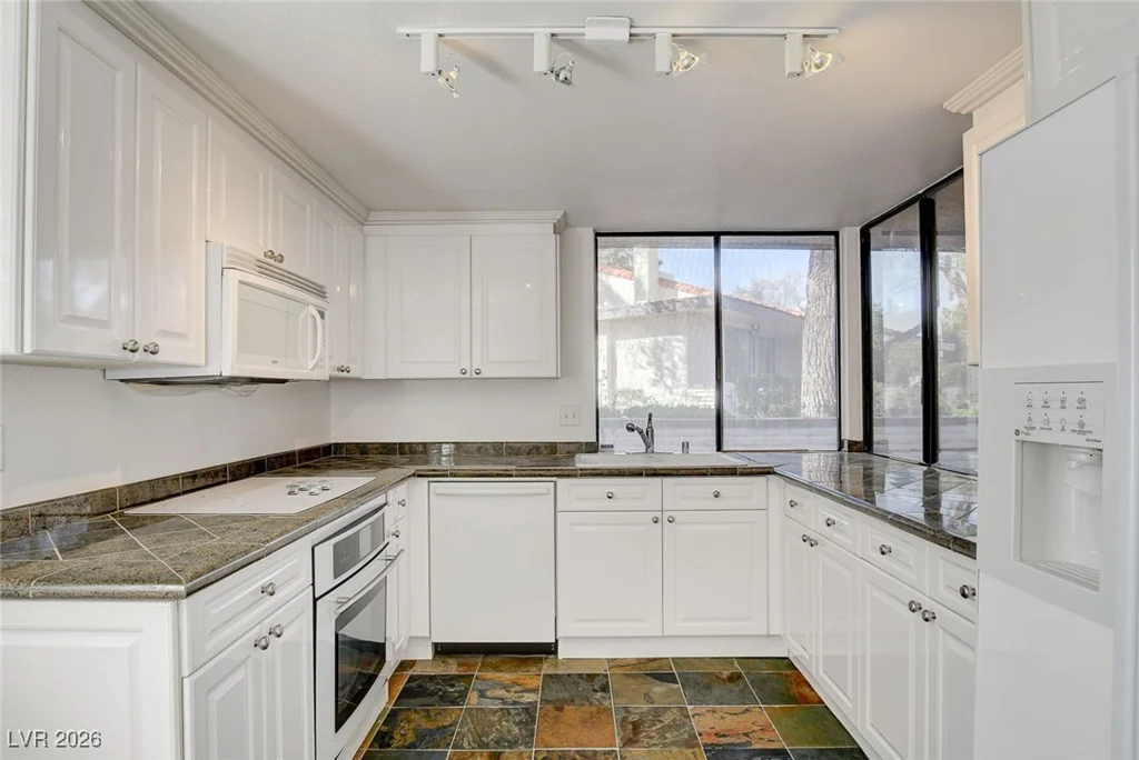 3427 Manzano, Las Vegas, NV 89121